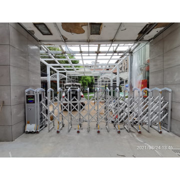 Retractable Folding Gate Factory Direct Sales Automatic Stainless Steel Luxury Retractable Folding Gate for Courtyard